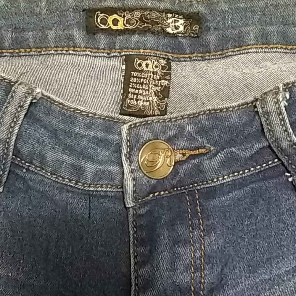 Jeans - Picture 3 of 4